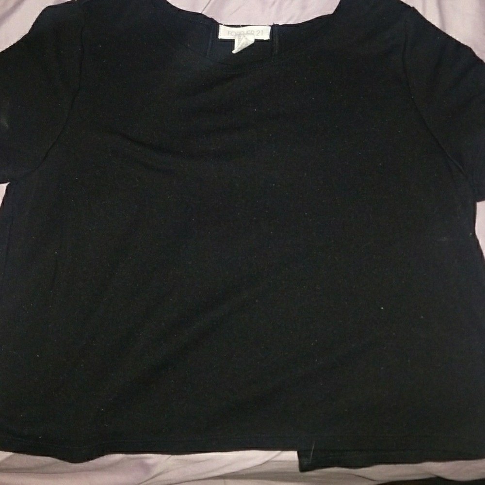 Crop top
